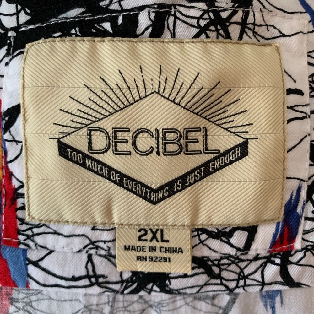 Decibel Button Up - Picture 3 of 4